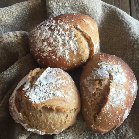 Проживание в семье Anita's *